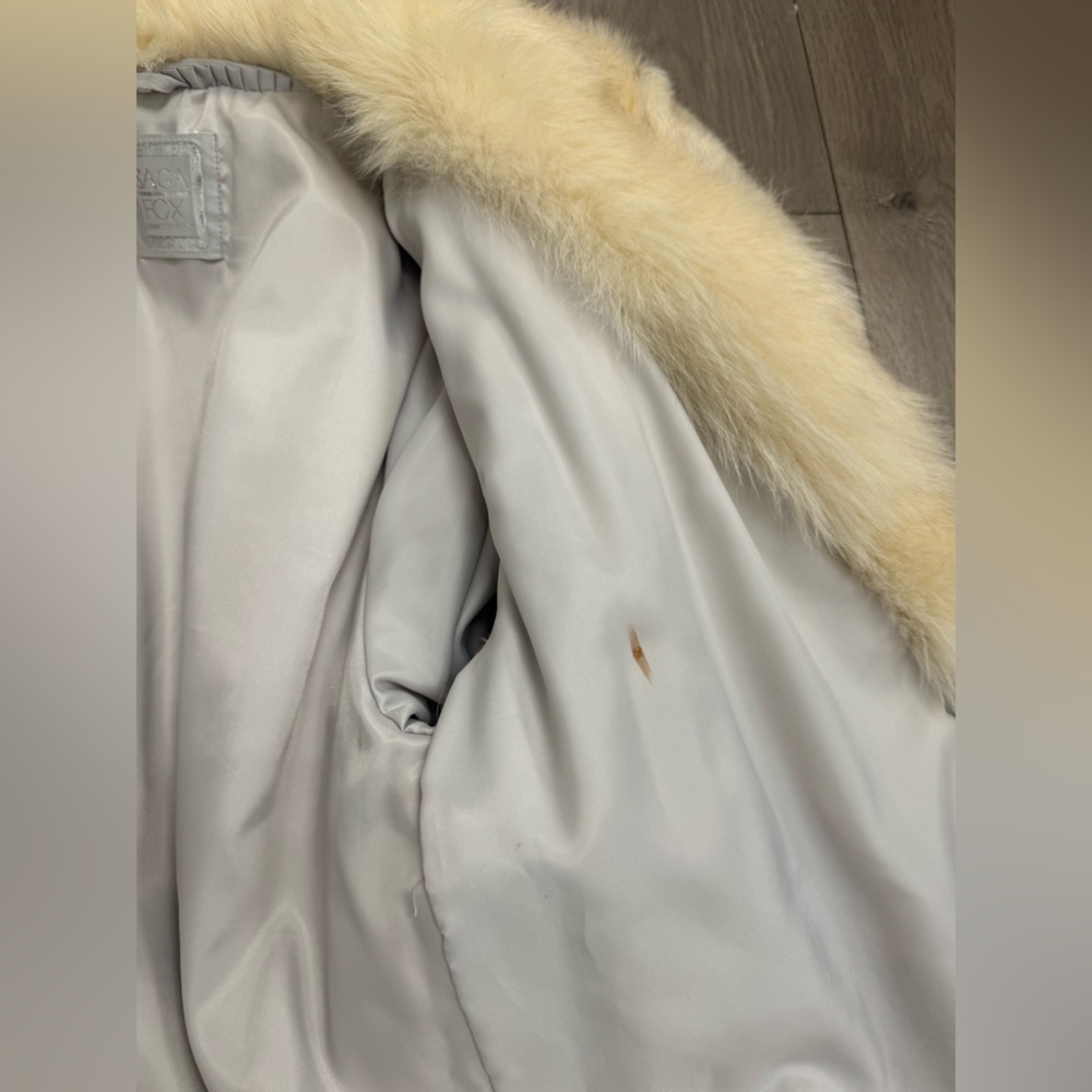SAGA FOX Elegant White Long Fur Coat - Picture 9 of 12